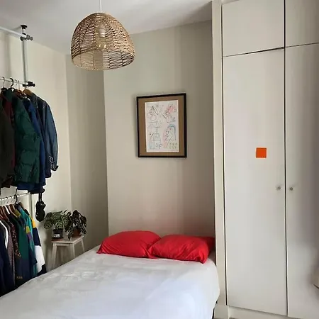 Zen Apt Near Metro & Attractions Appartamento