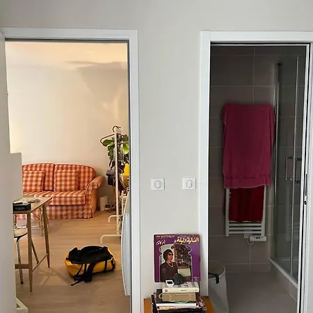 Zen Apt Near Metro & Attractions Appartamento